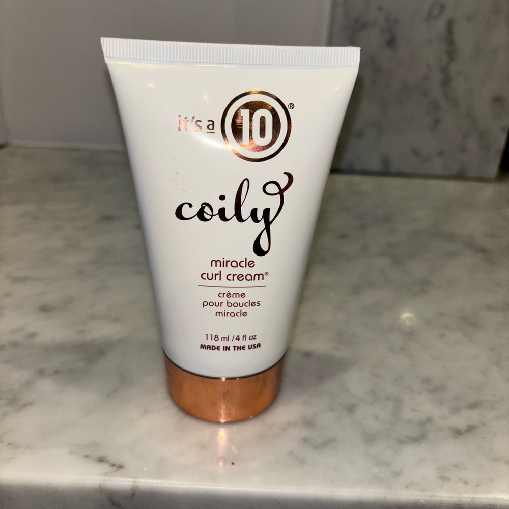 It's a 10 Coily Miracle Curl Cream